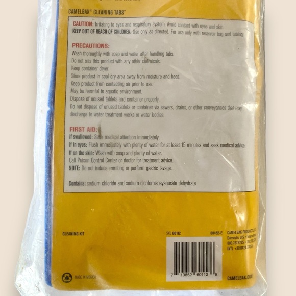 NWT Sealed Camelbak Cleaning Kit W/2 Cleaning Tablets Bladder Cleaning - Picture 5 of 8